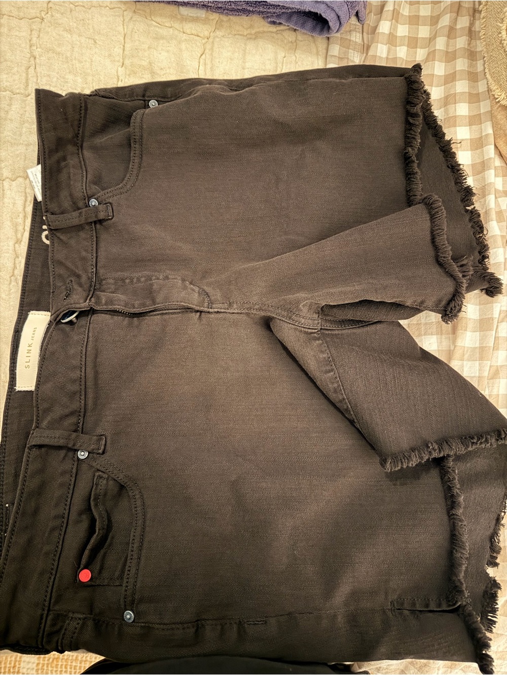 Slink Women’s Black Frayed Hem shorts - Picture 2 of 5